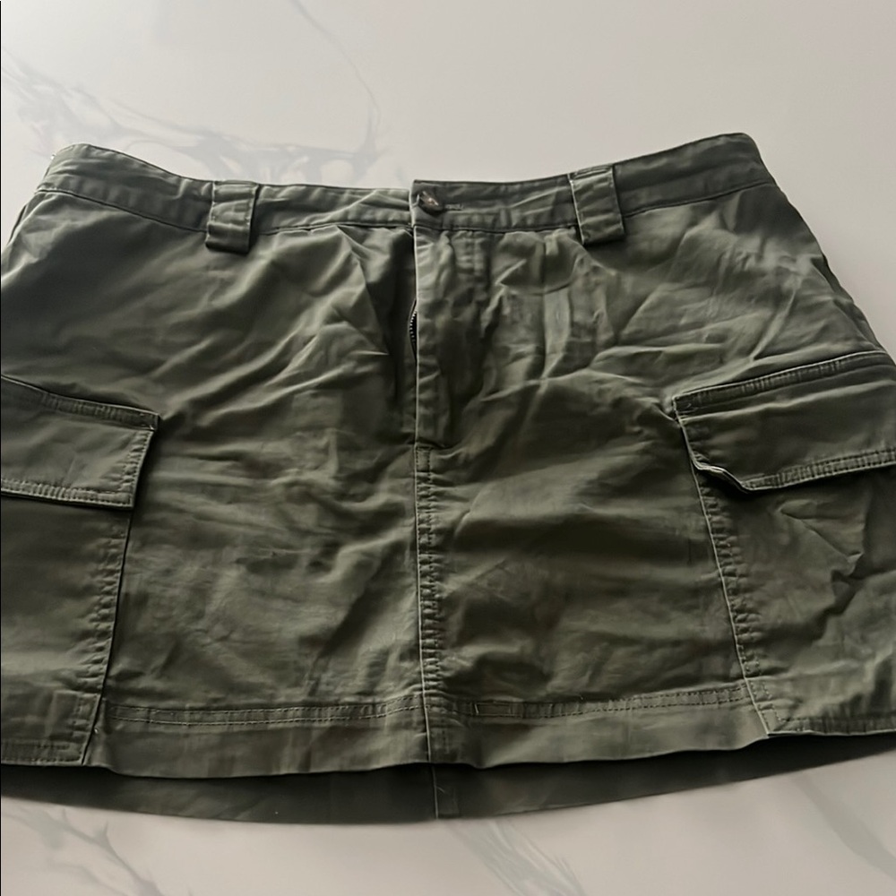 Abercrombie & Fitch Green Mini Cargo Skirt Casual